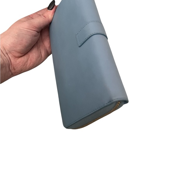 SAINT LAURENT Bleu Glacier Calfskin Leather Classic Y Zip Wallet - Picture 7 of 13